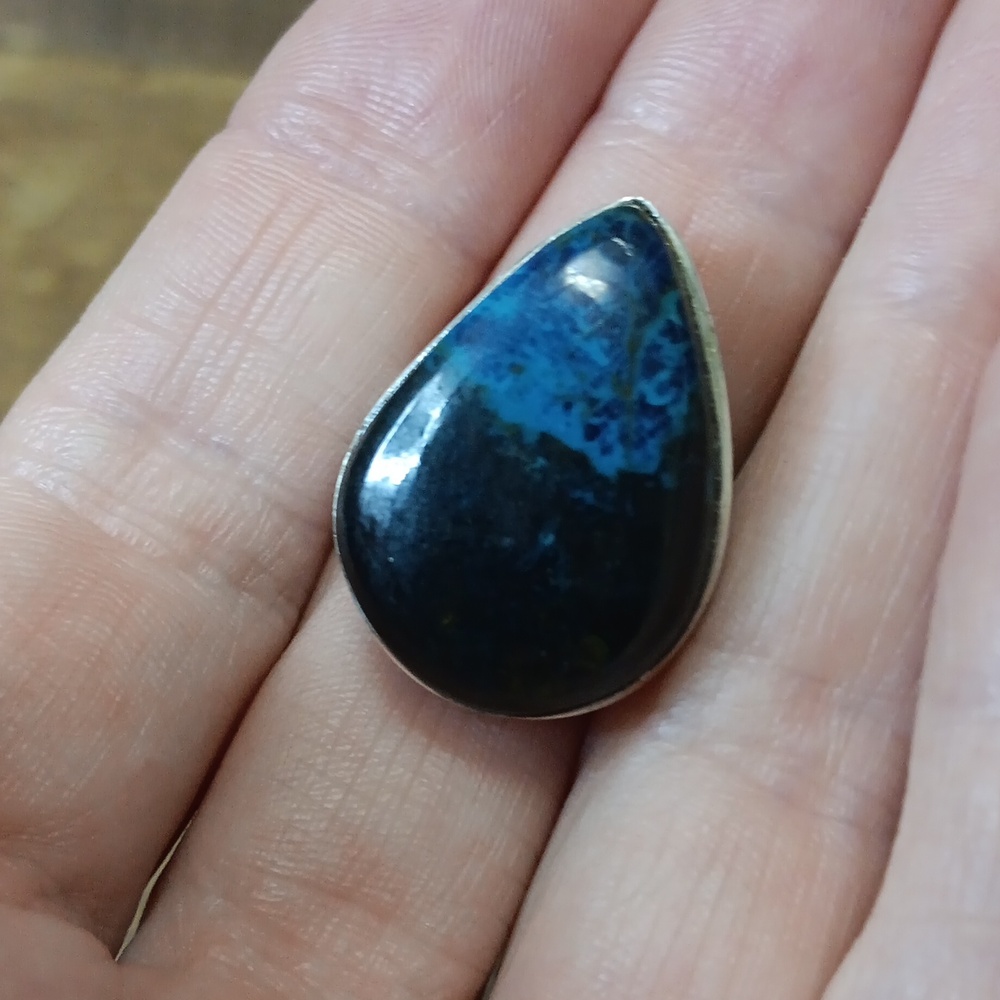Elegant Blue Azurite Teardrop Ring - Picture 5 of 5